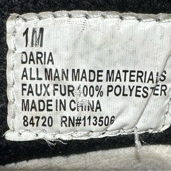 Khombu Girl's Size 1 Daria Black White Knit Embroidered Winter Snow Boots - Picture 9 of 11